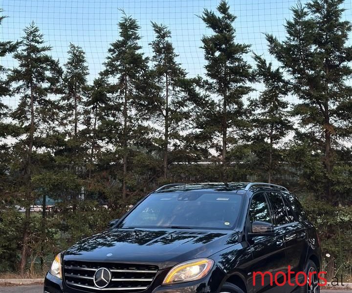 2012' Mercedes-Benz ML 350 photo #1