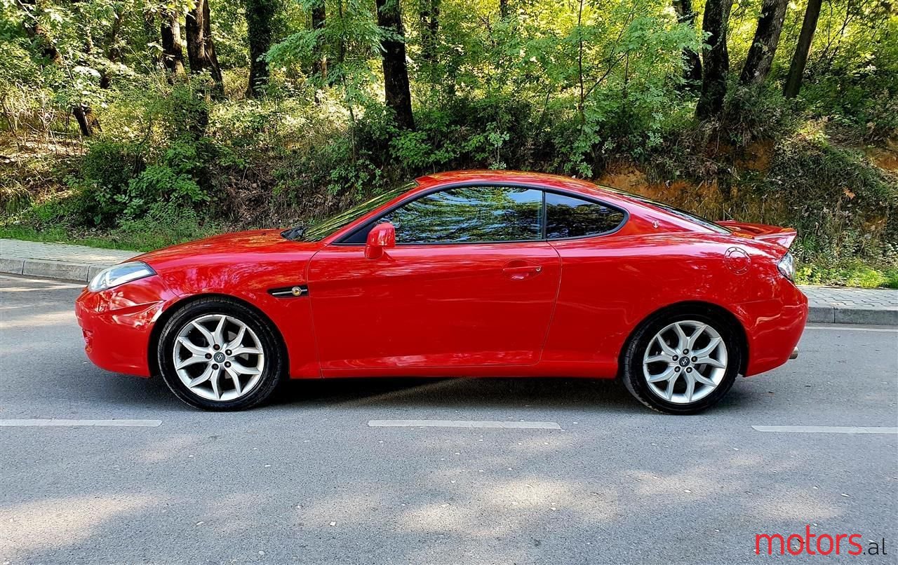 2008' Hyundai Coupe photo #3