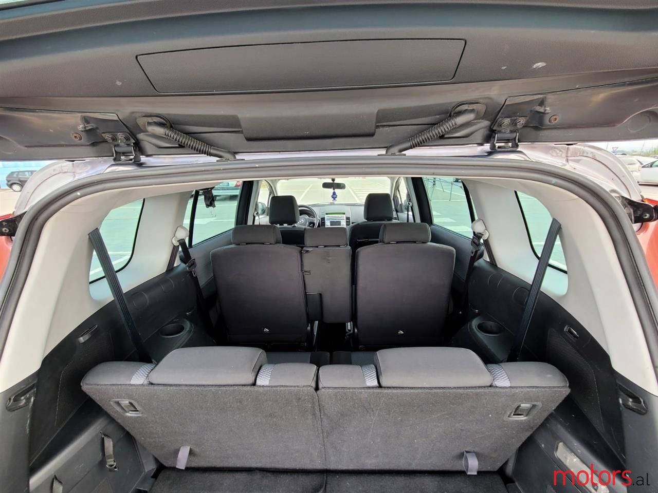 2007' Mazda 5 photo #6