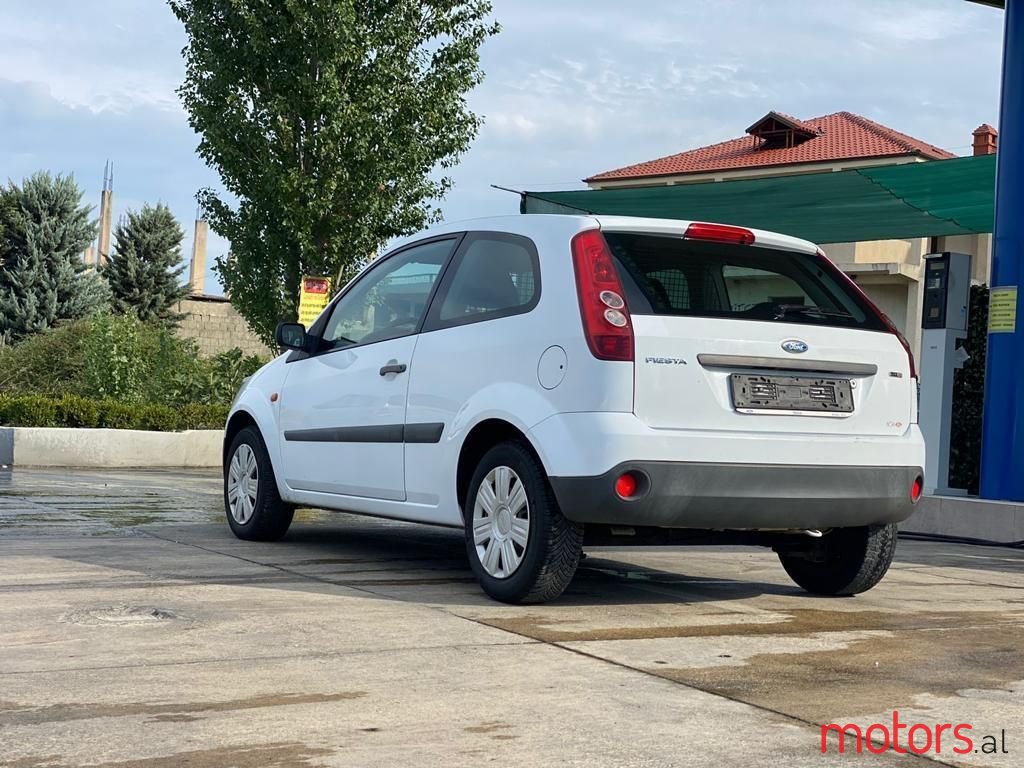 2008' Ford Fiesta photo #3