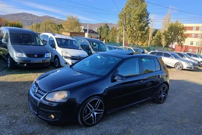 2008' Volkswagen Golf