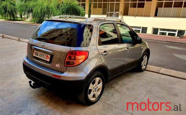 2007' Fiat Sedici photo #1