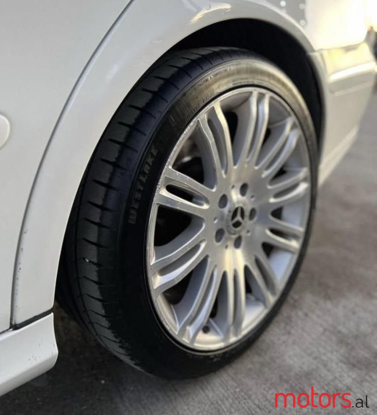2007' Mercedes-Benz E 220 photo #3