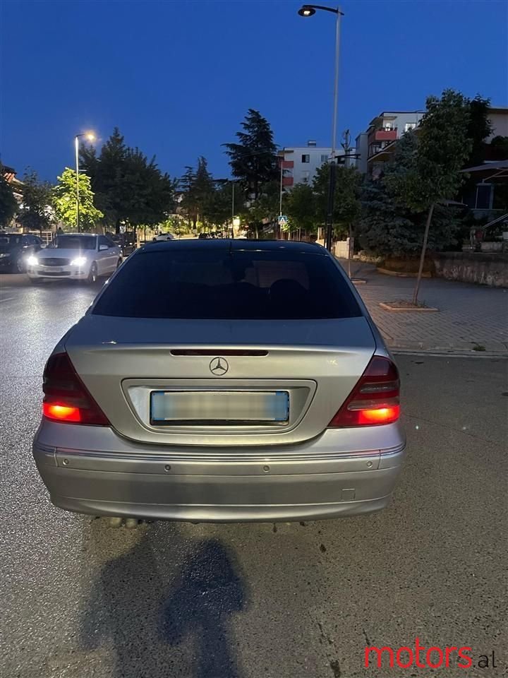 2001' Mercedes-Benz C 220 photo #5