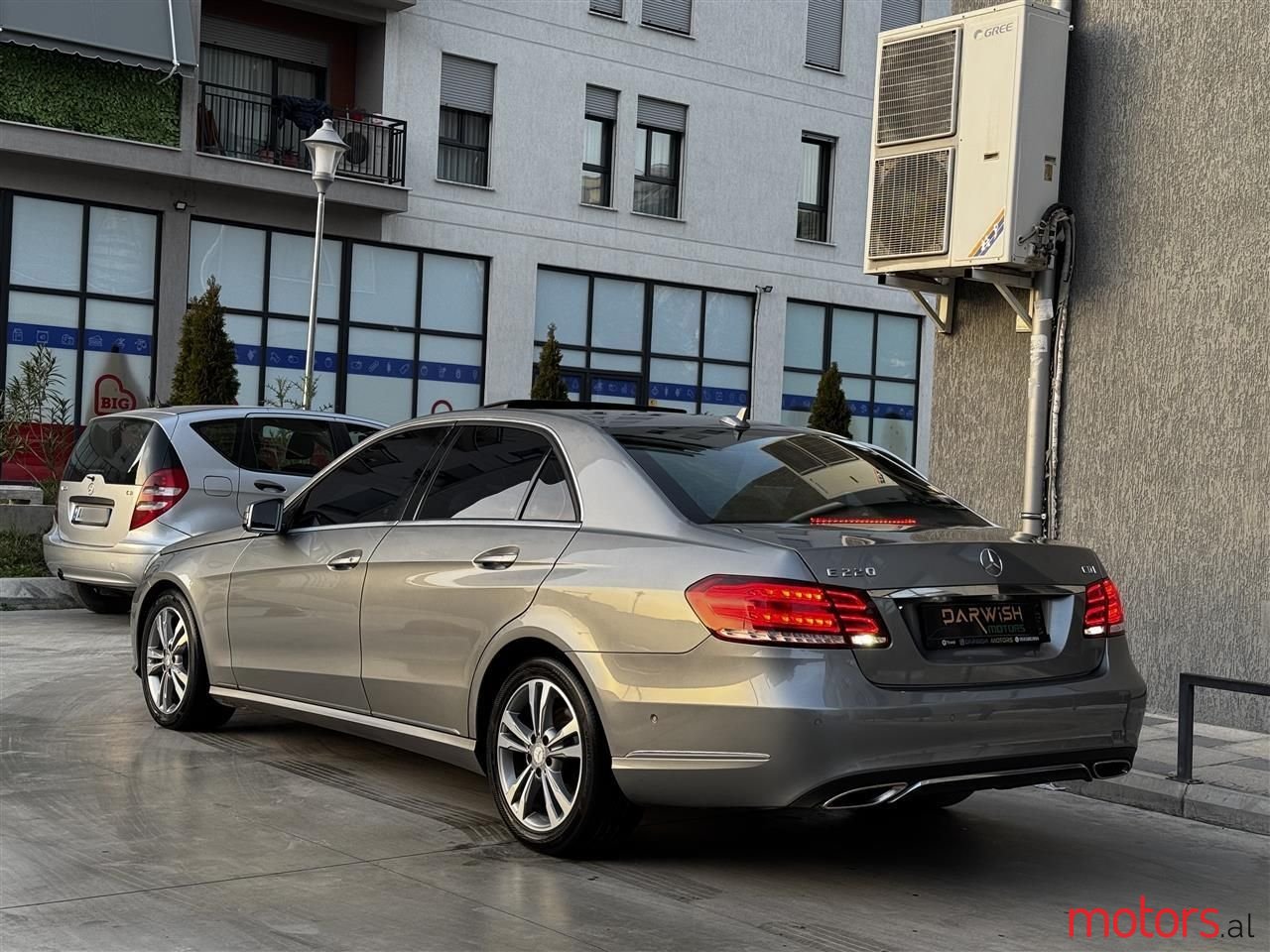 2014' Mercedes-Benz E 220 photo #6