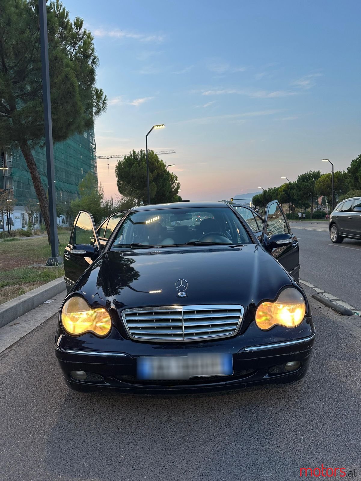 2003' Mercedes-Benz 220 photo #6