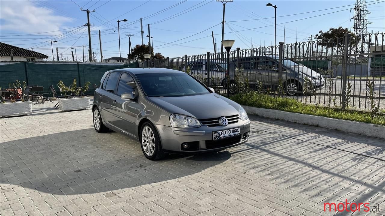 2007' Volkswagen Golf photo #1