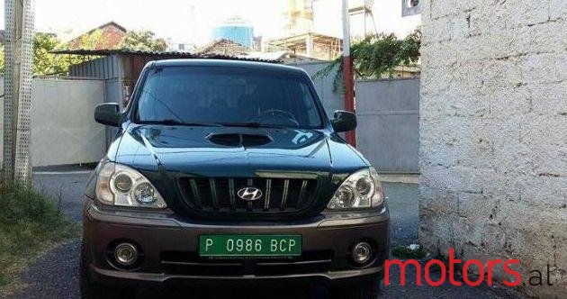 2004' Hyundai Terracan photo #4