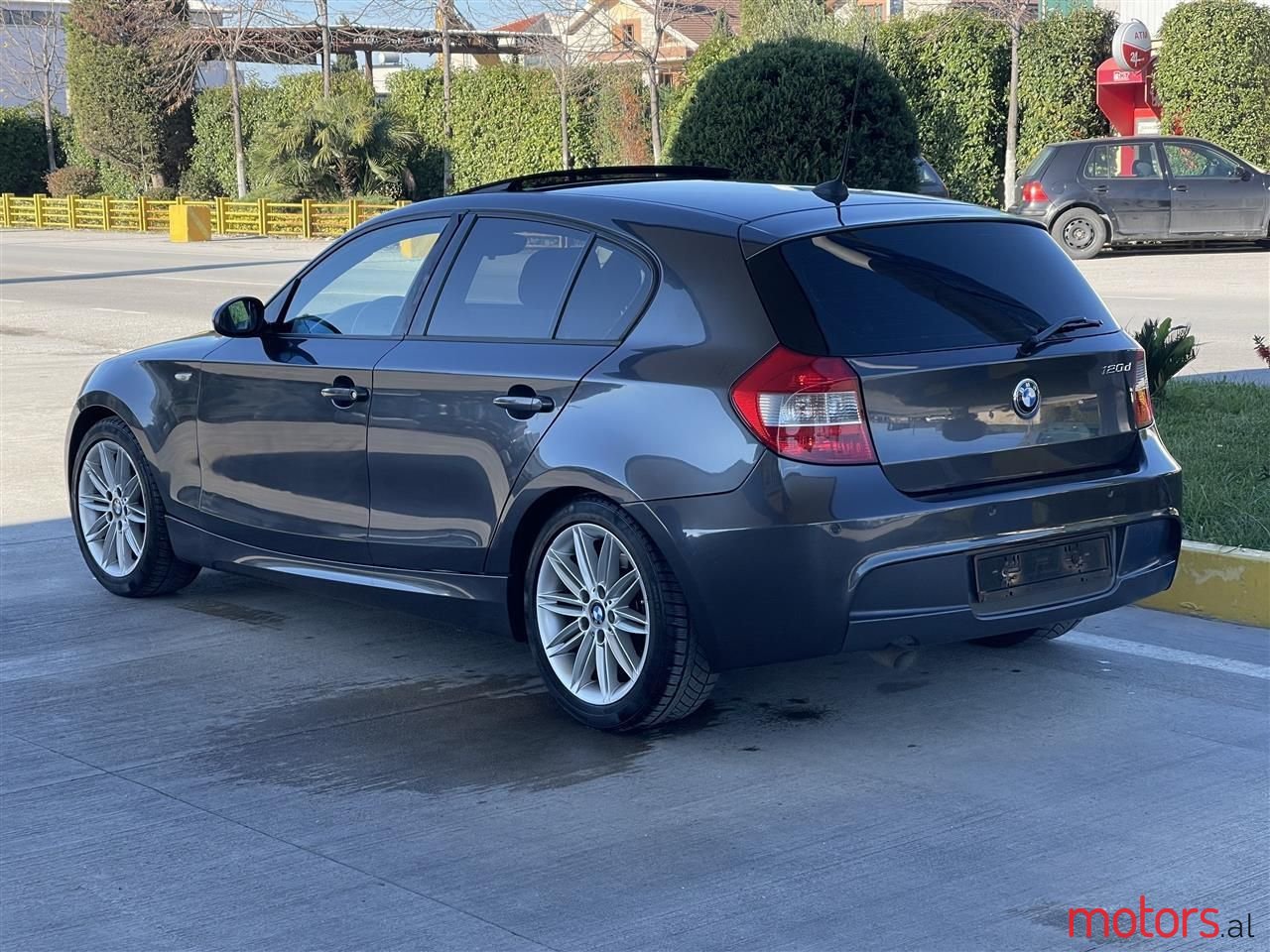 2006' BMW 120 photo #2