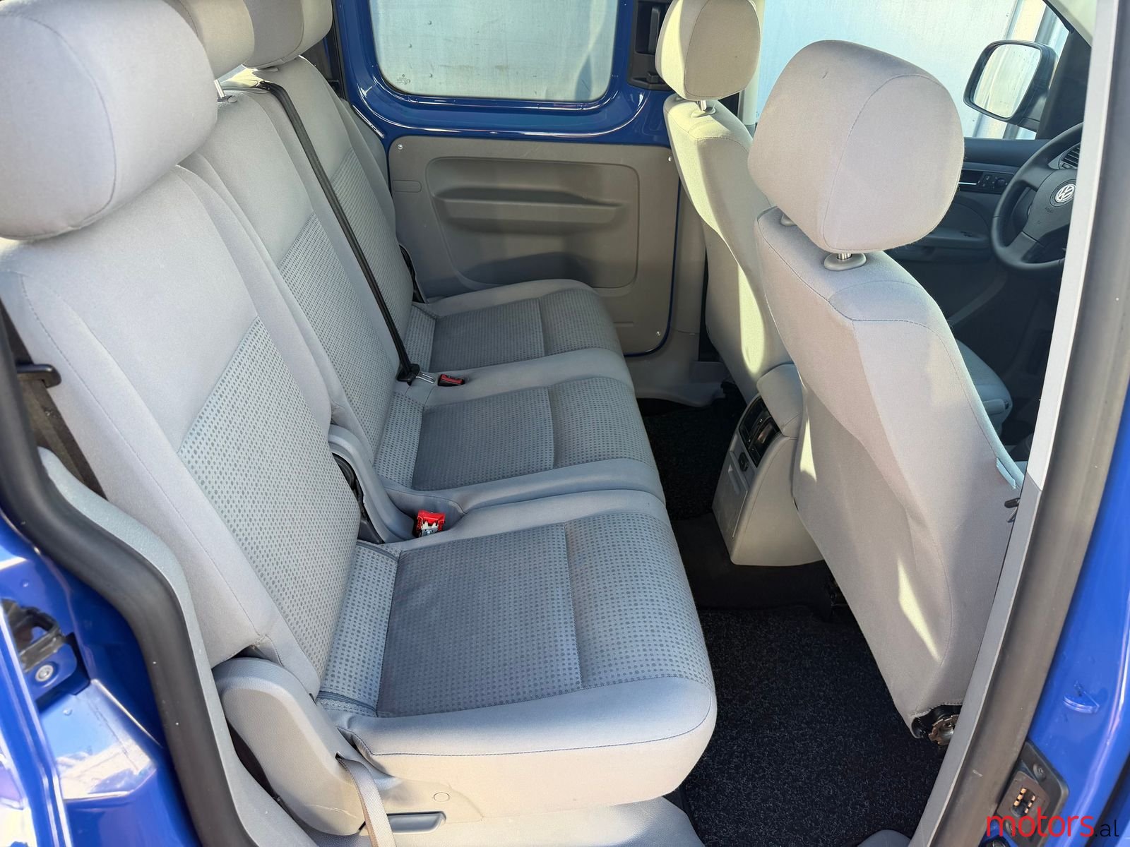 2007' Volkswagen Caddy photo #4