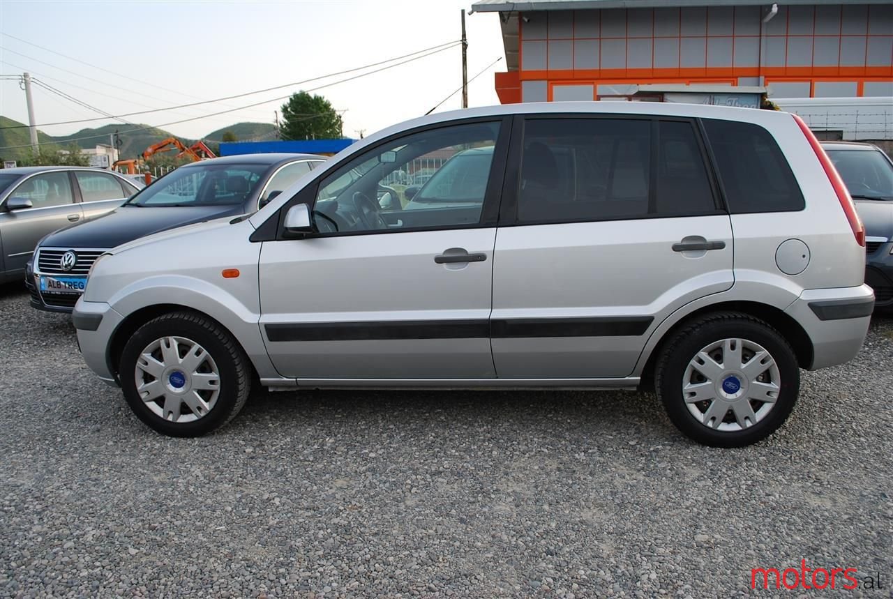 2006' Ford Fusion photo #2