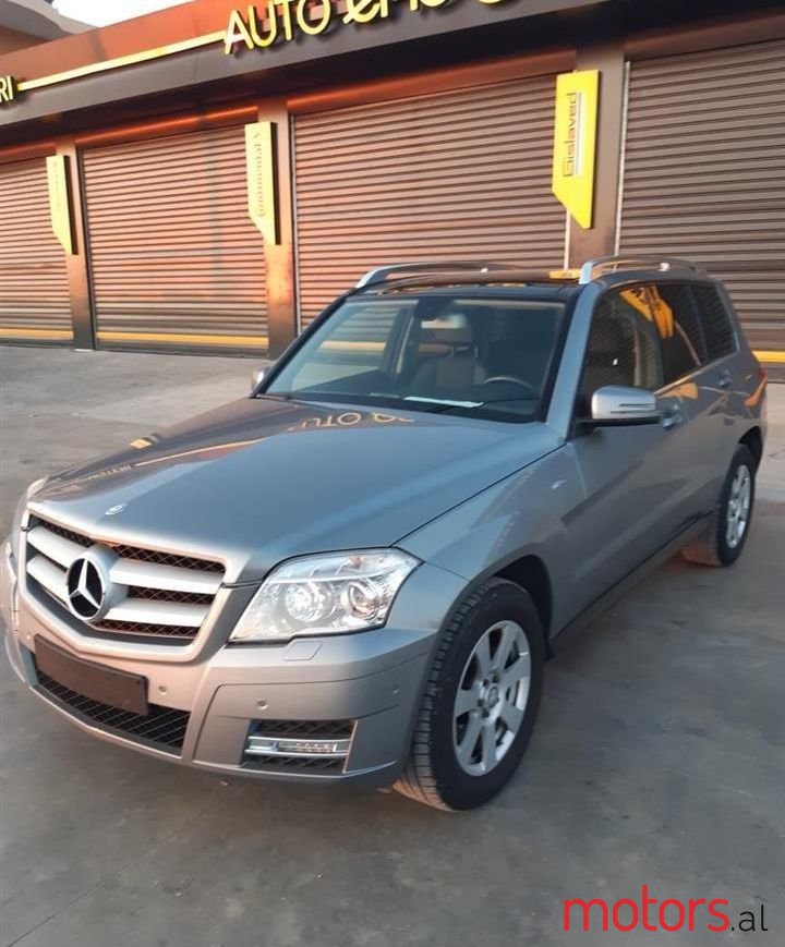 2010' Mercedes-Benz GLK 220 photo #1