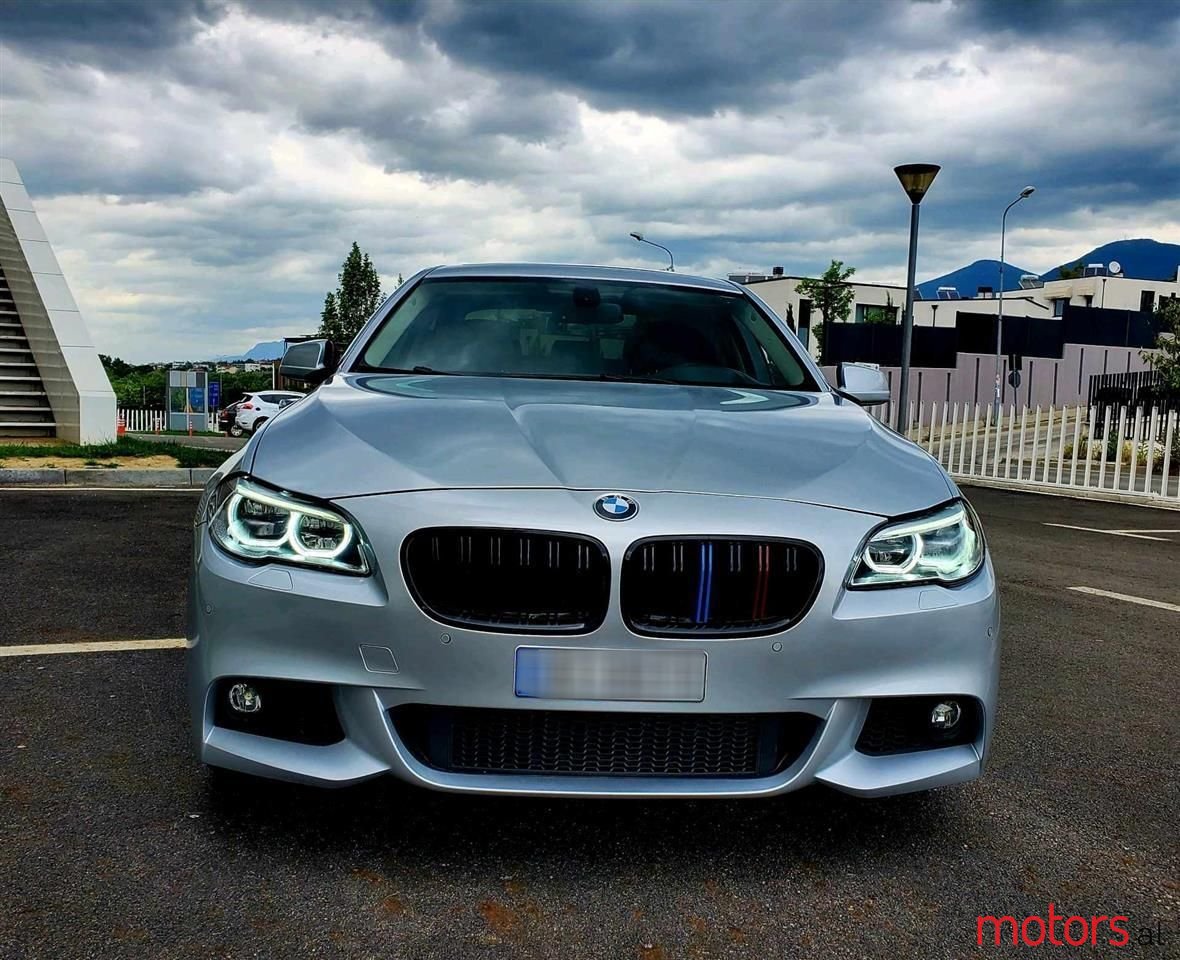 2010' BMW 528 photo #2