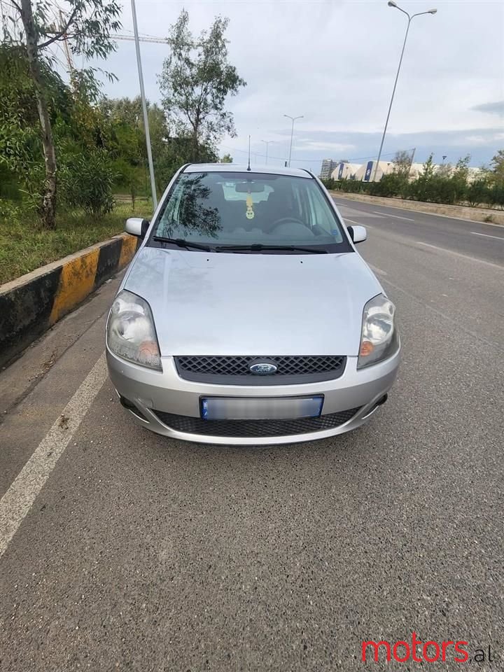 2008' Ford Fiesta photo #3