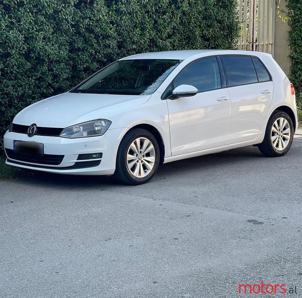 2014' Volkswagen Golf photo #4