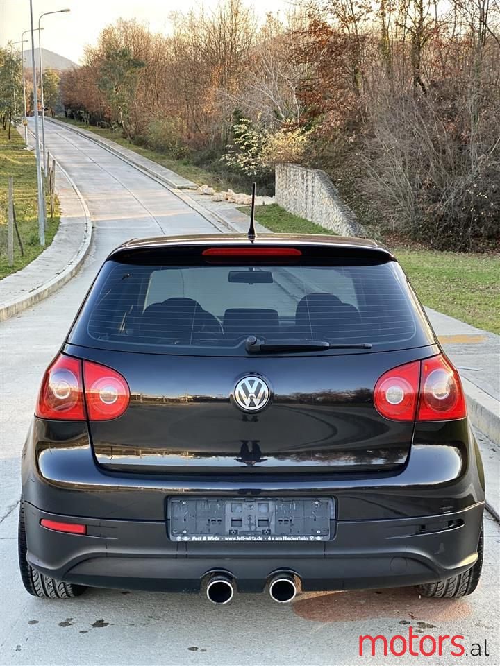 2007' Volkswagen Golf photo #5