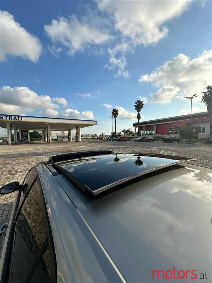 2014' Volkswagen Golf photo #4