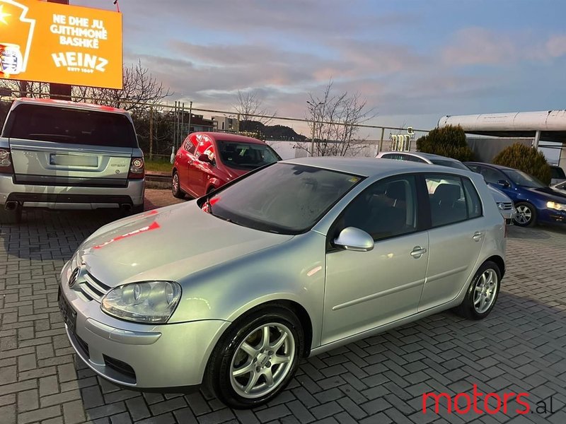 2006' Volkswagen Golf photo #1