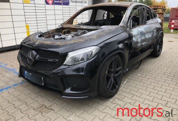 2017' Mercedes-Benz GLE 43 AMG photo #2