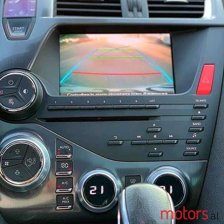 2012' Citroen DS5 photo #6