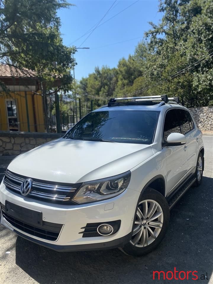 2014' Volkswagen Tiguan photo #6