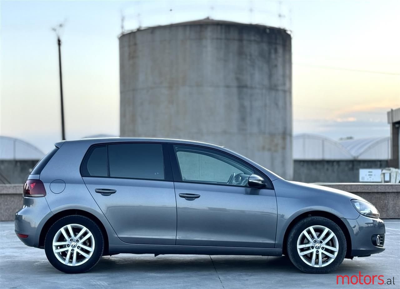 2013' Volkswagen Golf photo #5