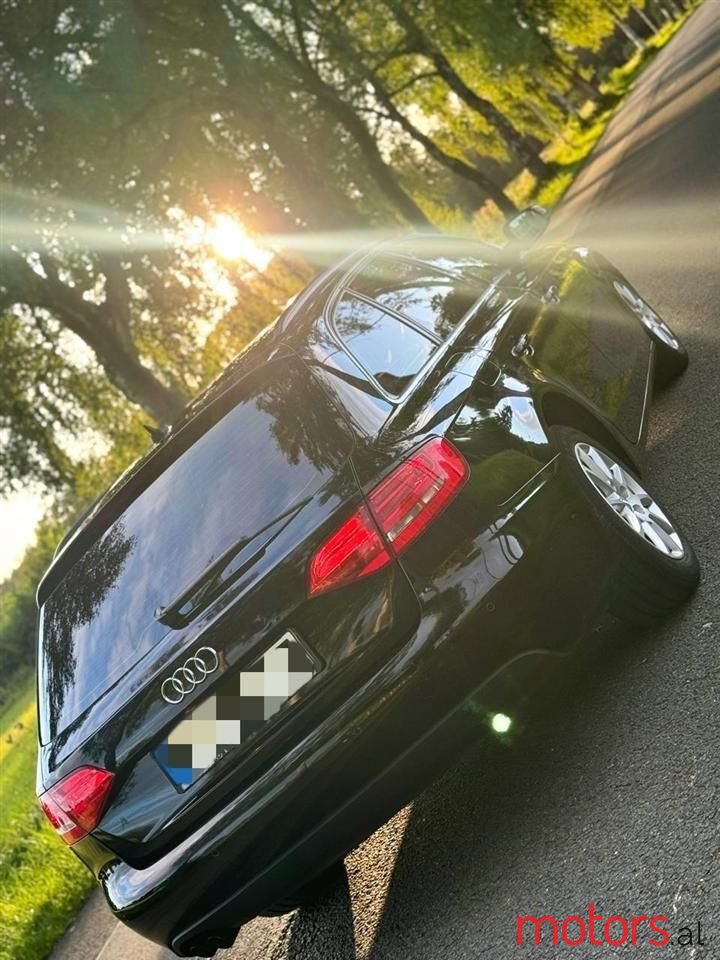 2010' Audi A4 photo #1