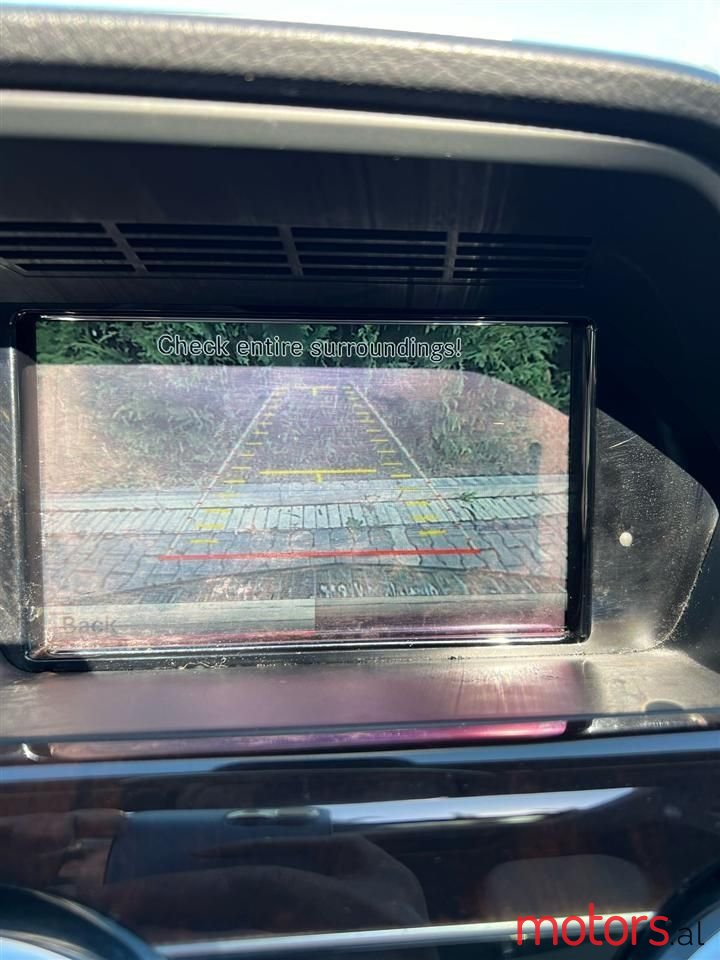 2014' Mercedes-Benz GLK 250 photo #3