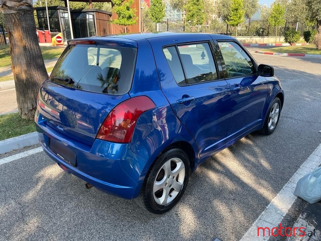 2007' Suzuki Swift photo #2