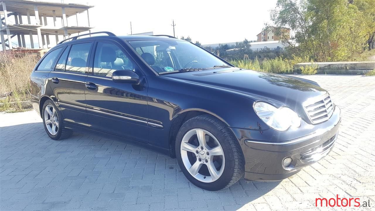 2005' Mercedes-Benz C 200 photo #1