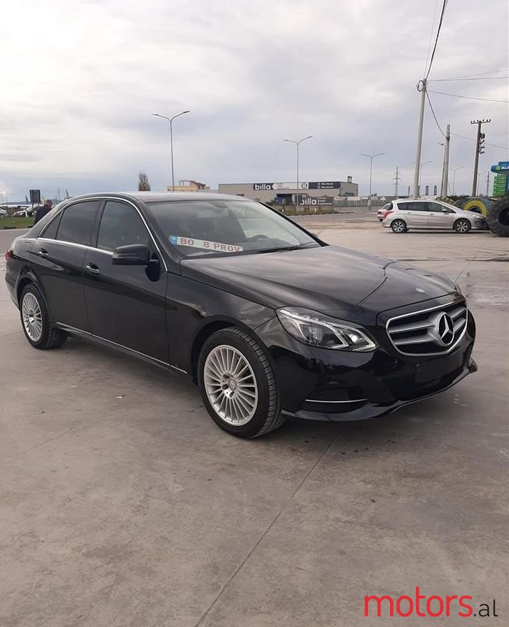2014' Mercedes-Benz E 220 photo #1