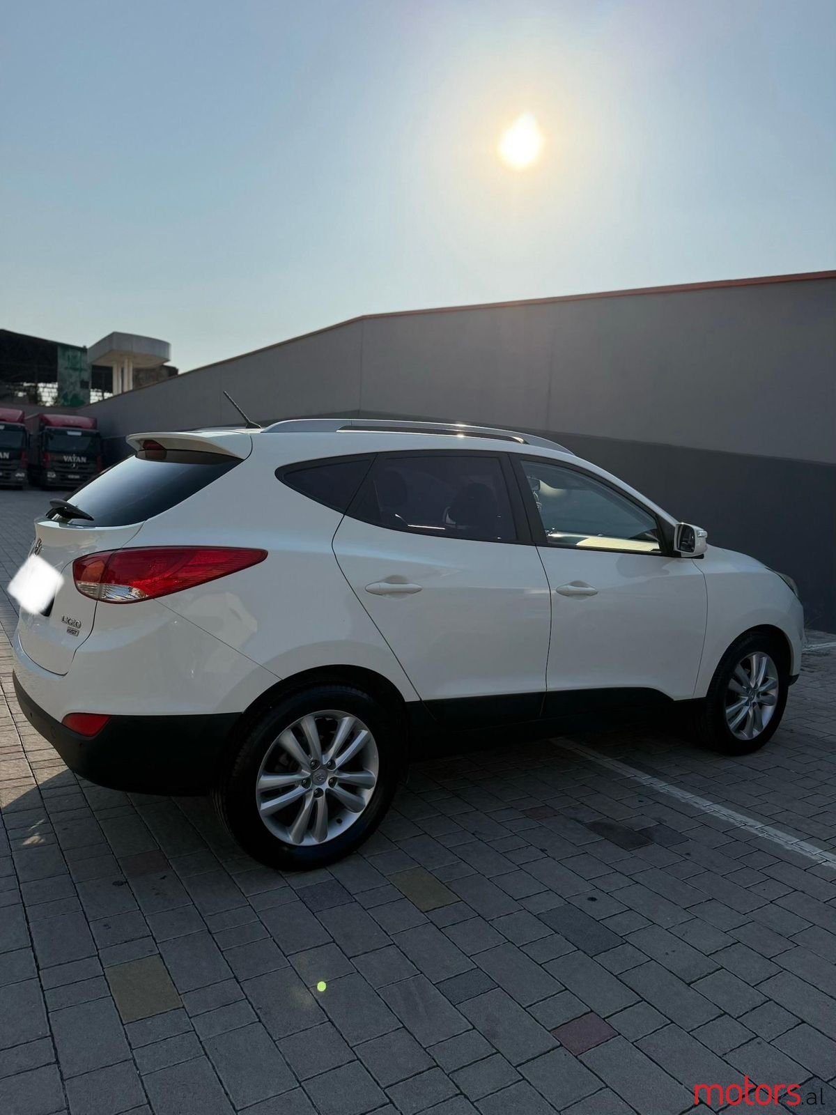 2011' Hyundai Tucson photo #4