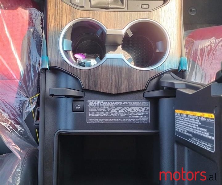 2024' Toyota Land Crusier photo #6