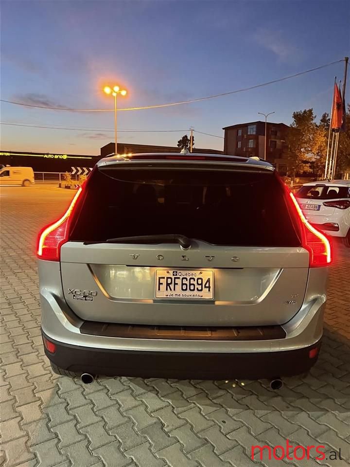 2010' Volvo Xc 60 photo #3