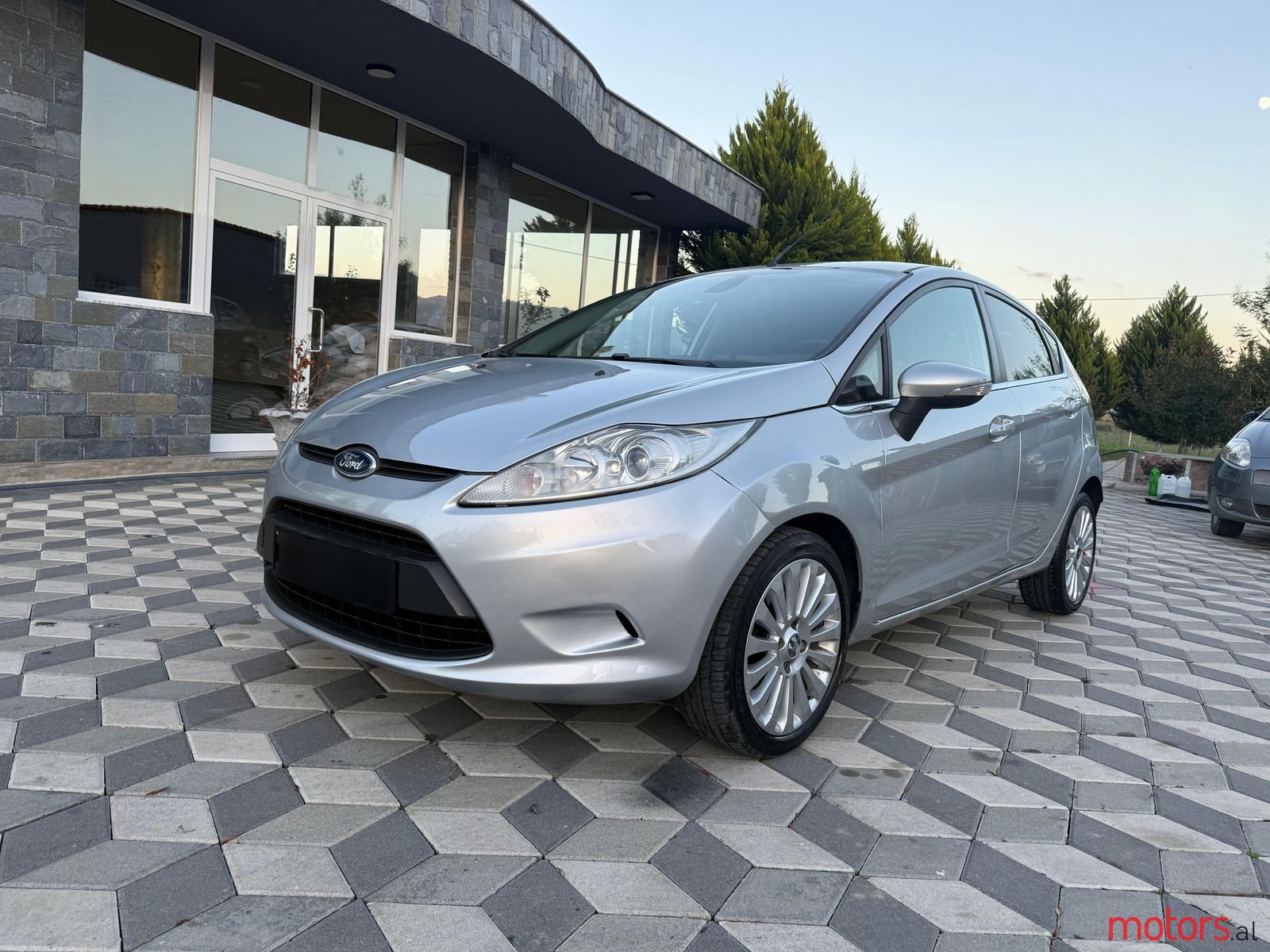 2011' Ford Fiesta photo #3