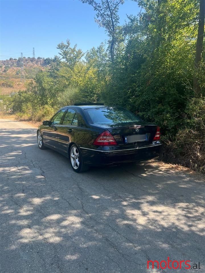 2005' Mercedes-Benz C 320 photo #5