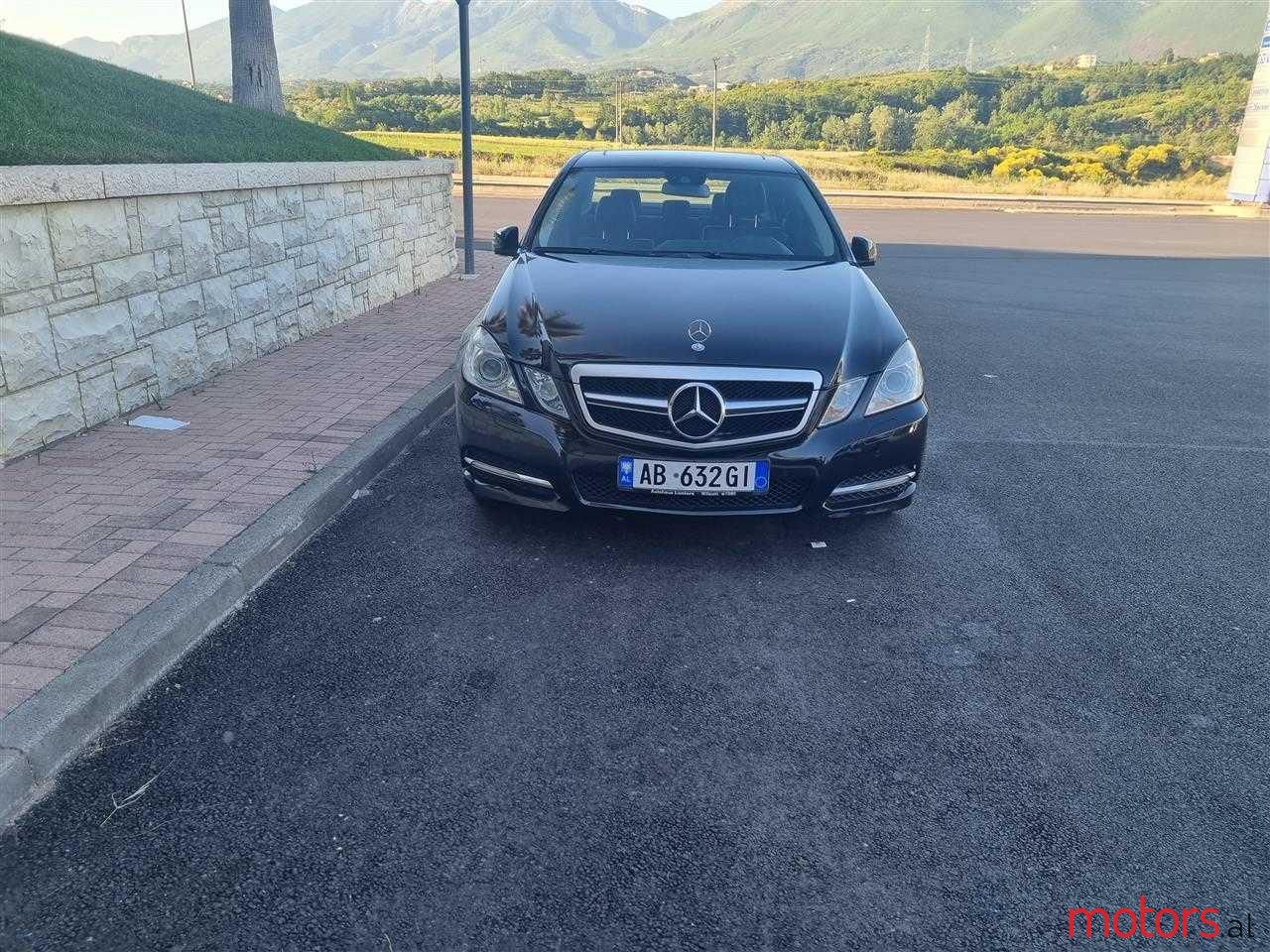 2010' Mercedes-Benz 250 photo #3