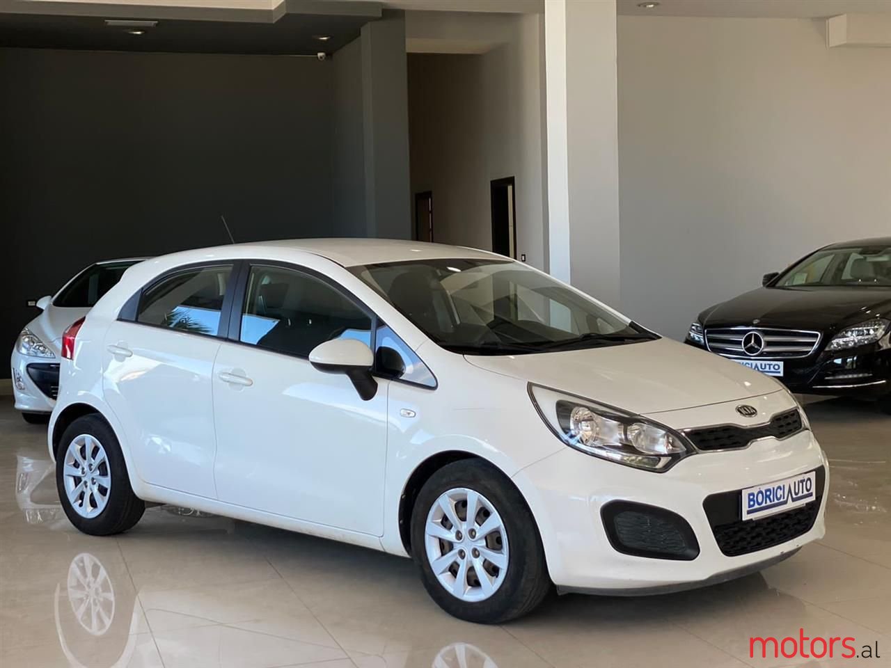 2012' Kia Rio photo #4