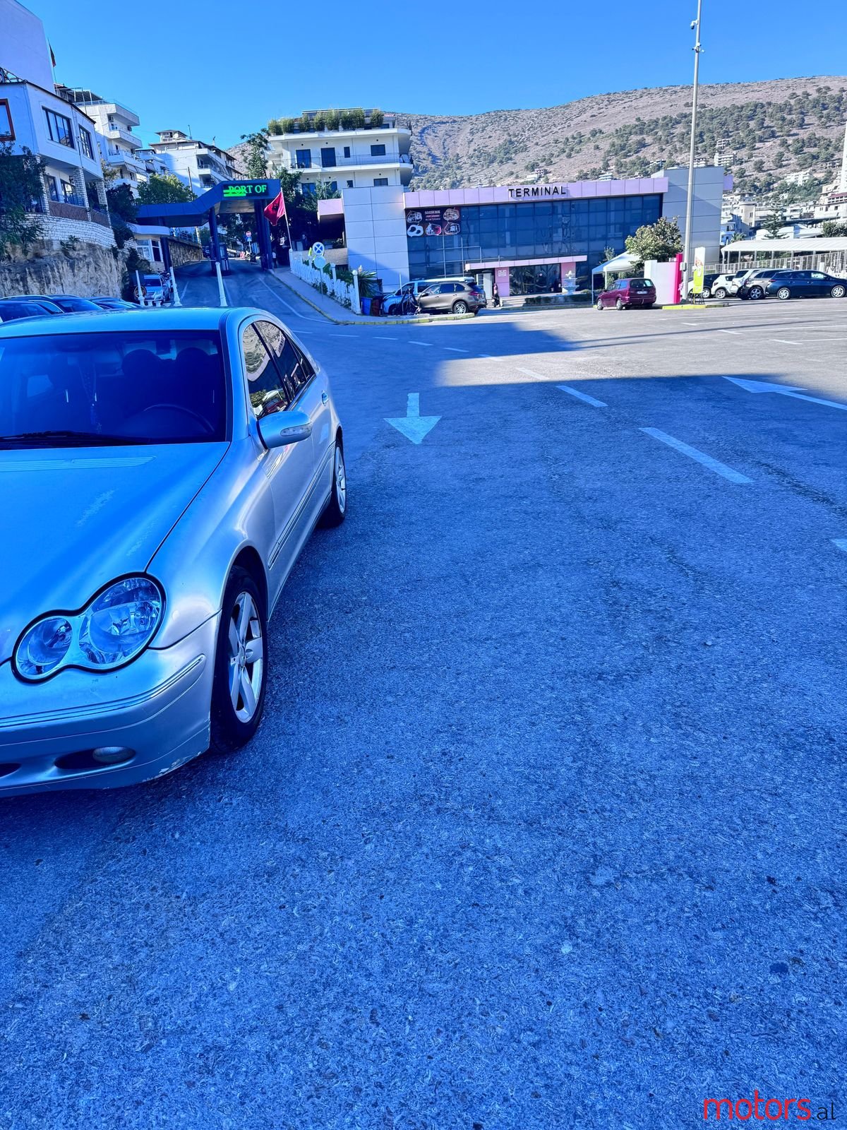 2001' Mercedes-Benz C 200 photo #3