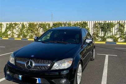 2009' Mercedes-Benz C 300