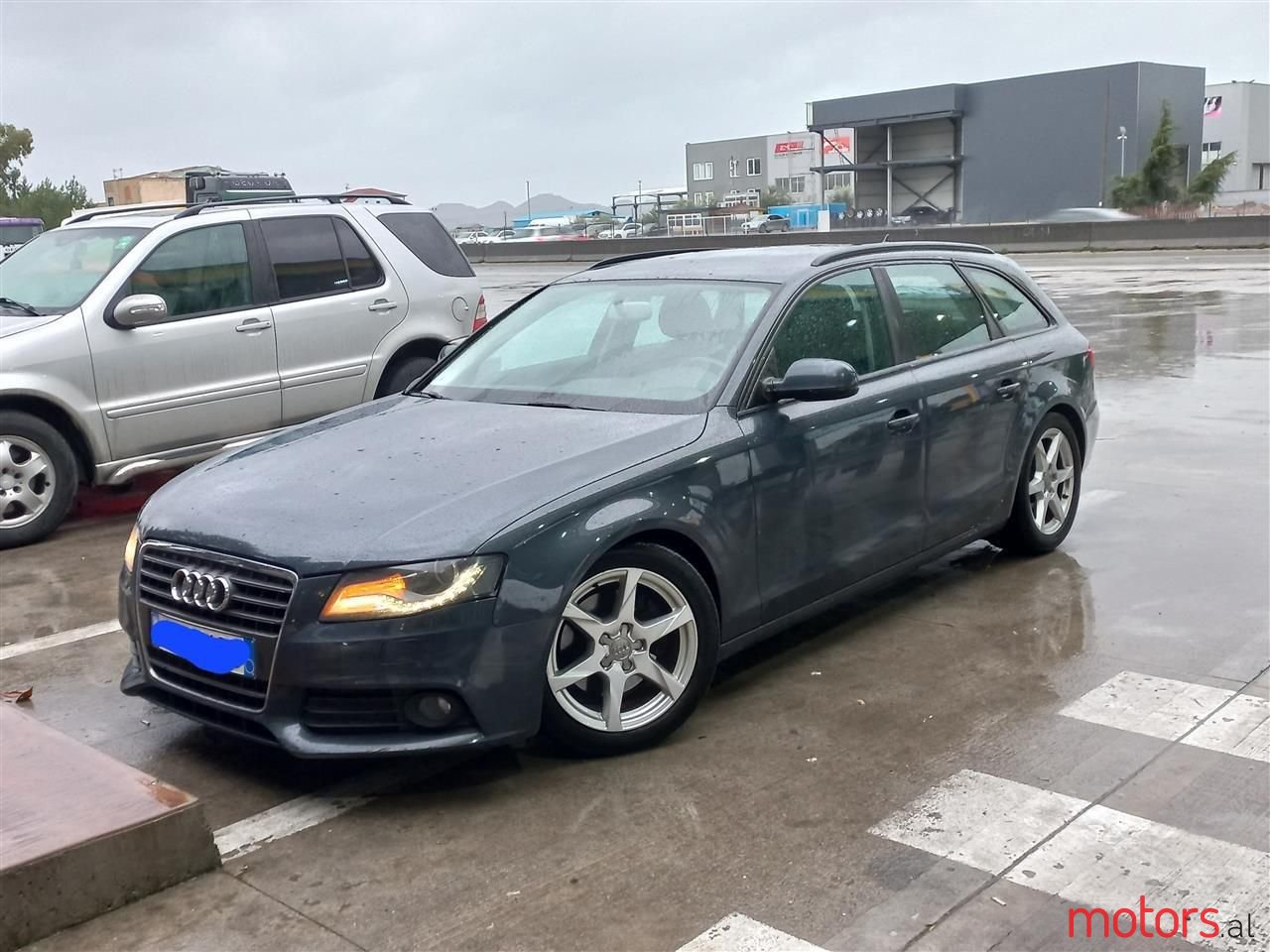 2010' Audi A4 photo #1