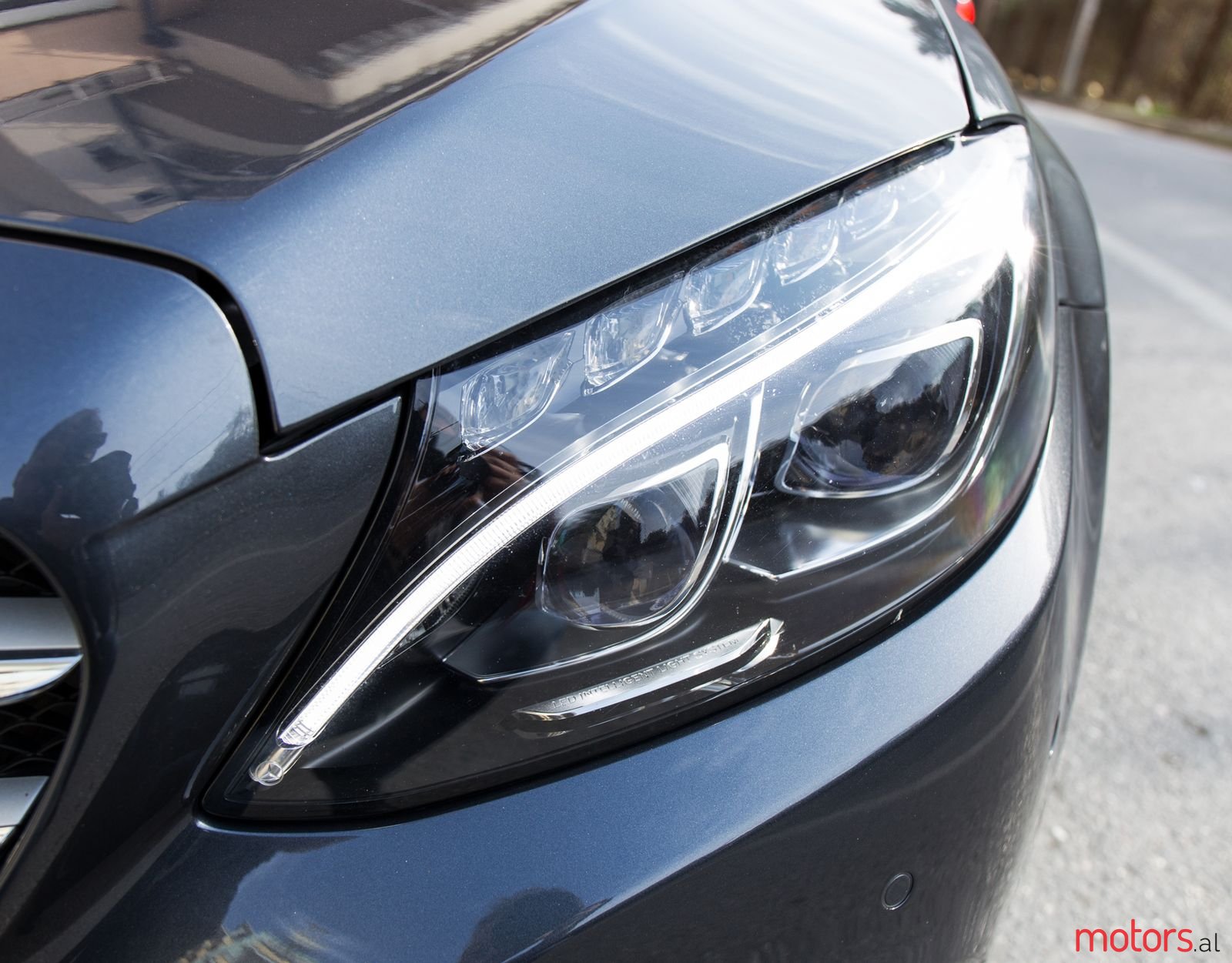 2016' Mercedes-Benz C-Class photo #3