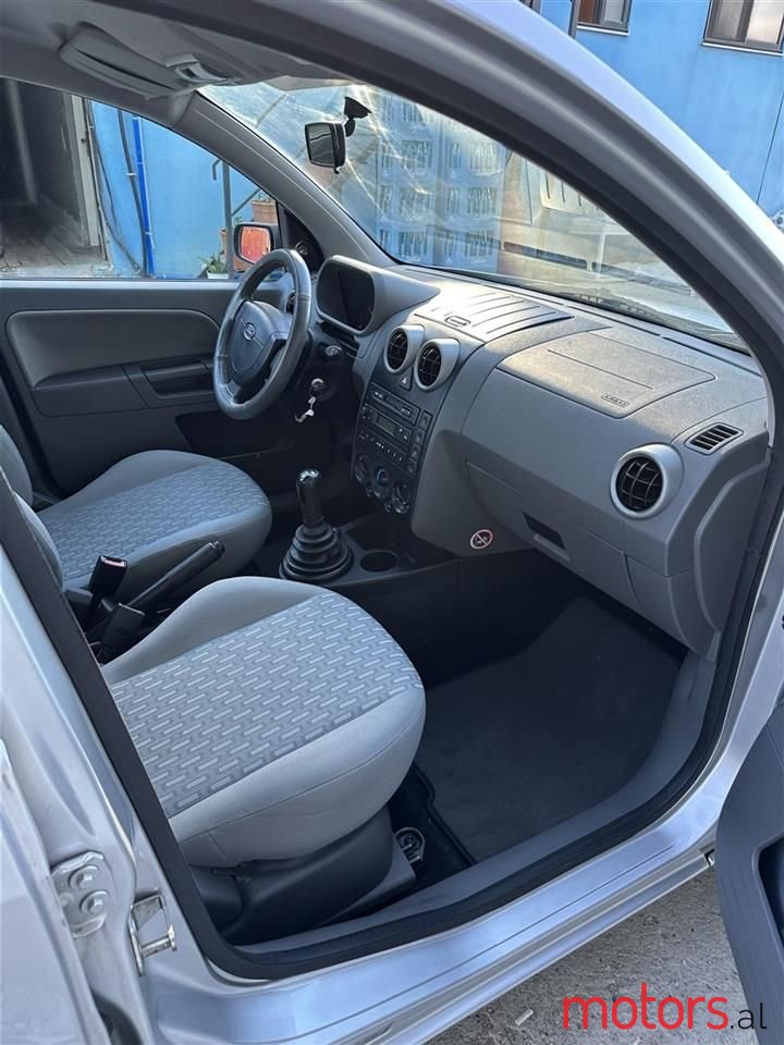 2005' Ford Fusion photo #1