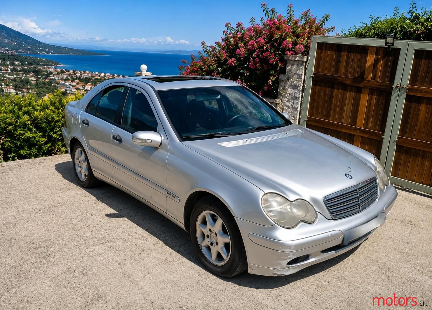 2002' Mercedes-Benz C 180 photo #5