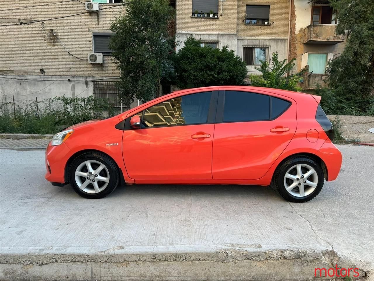 2013' Toyota Yaris photo #5