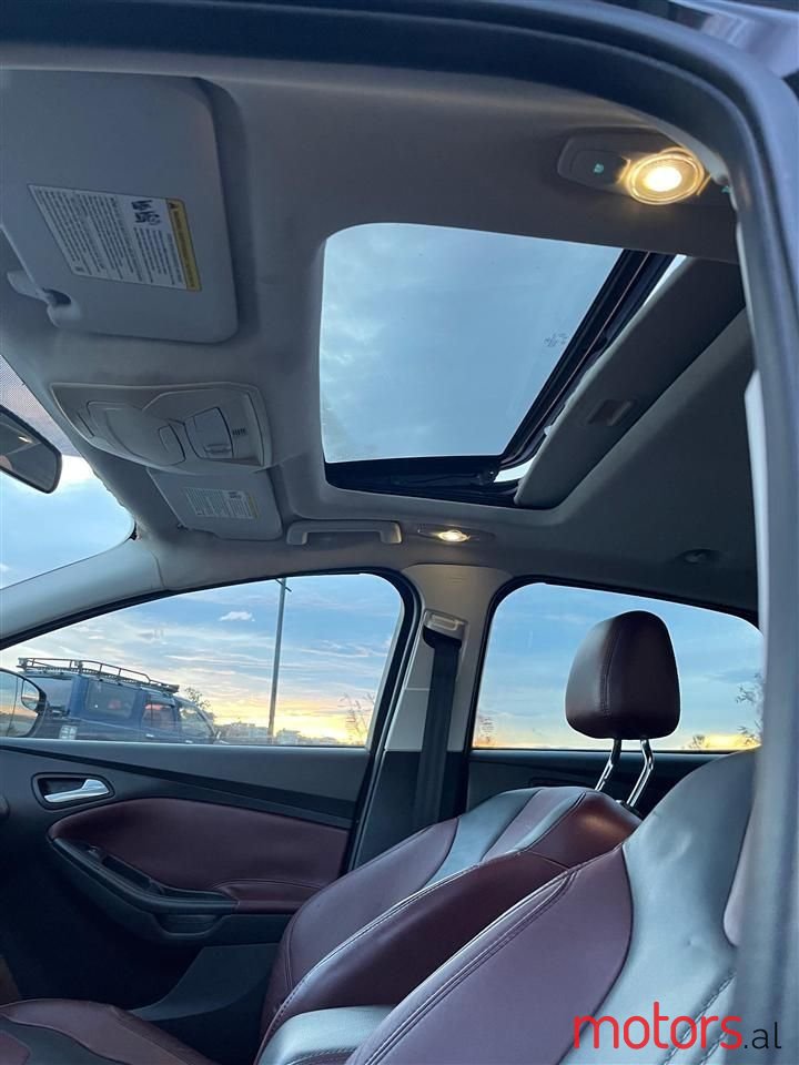 2013' Ford Focus photo #5