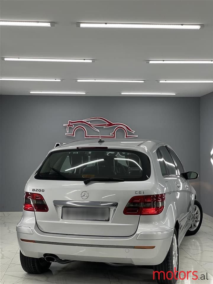 2008' Mercedes-Benz B 200 photo #3