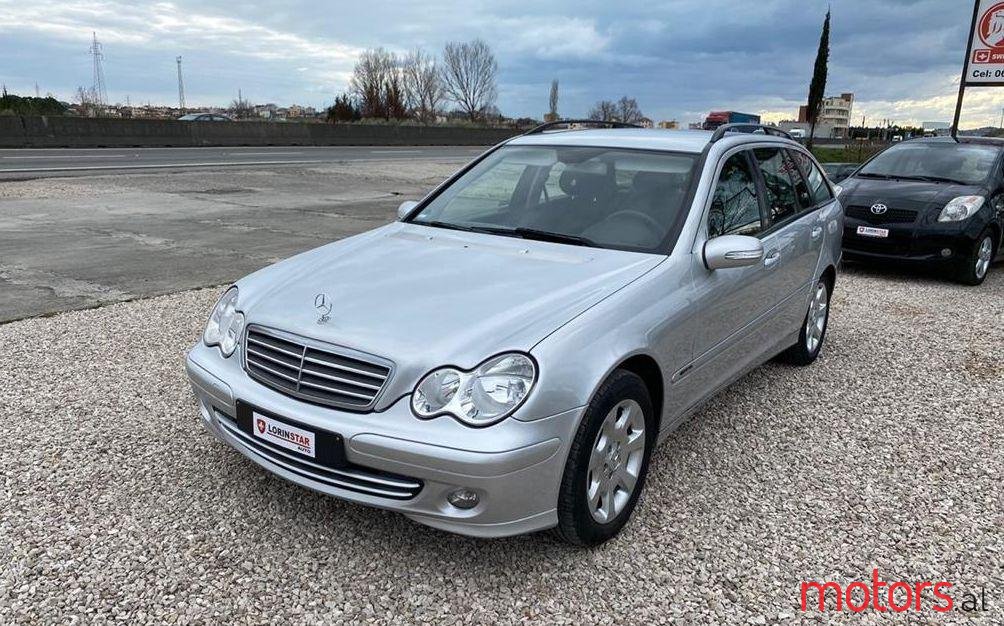 2005' Mercedes-Benz C 220 photo #1