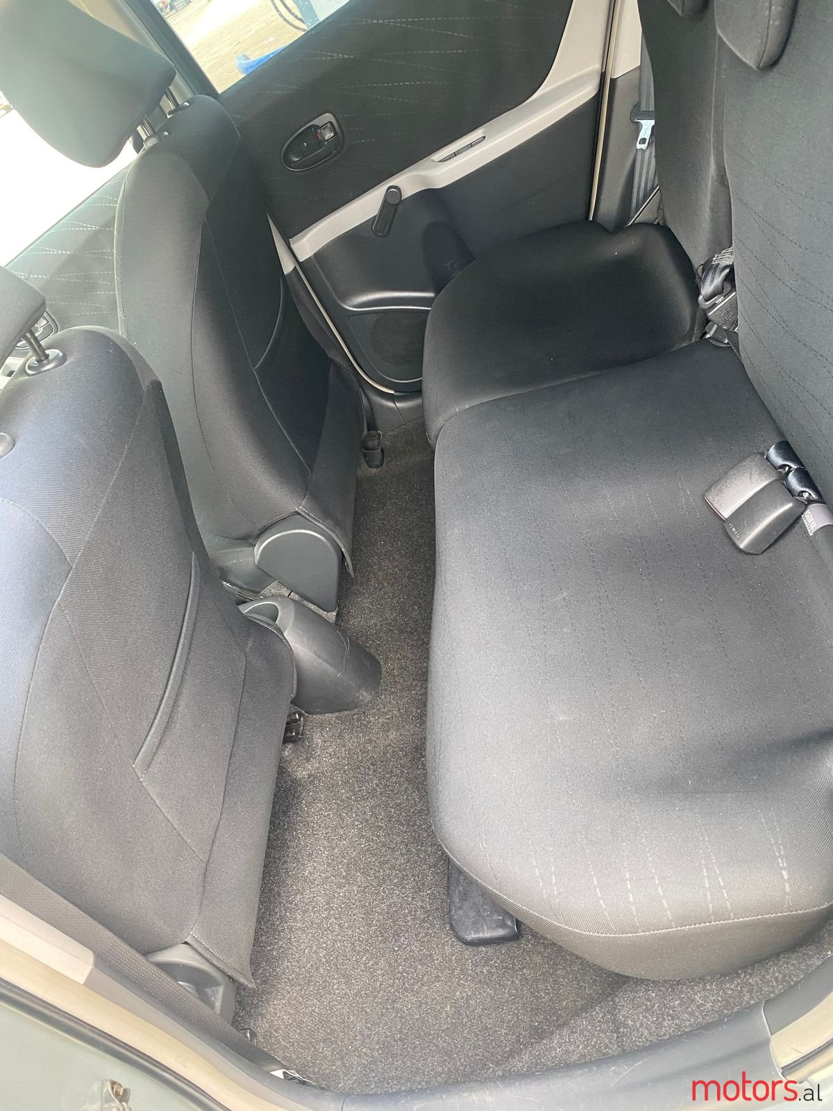 2006' Toyota Yaris photo #4