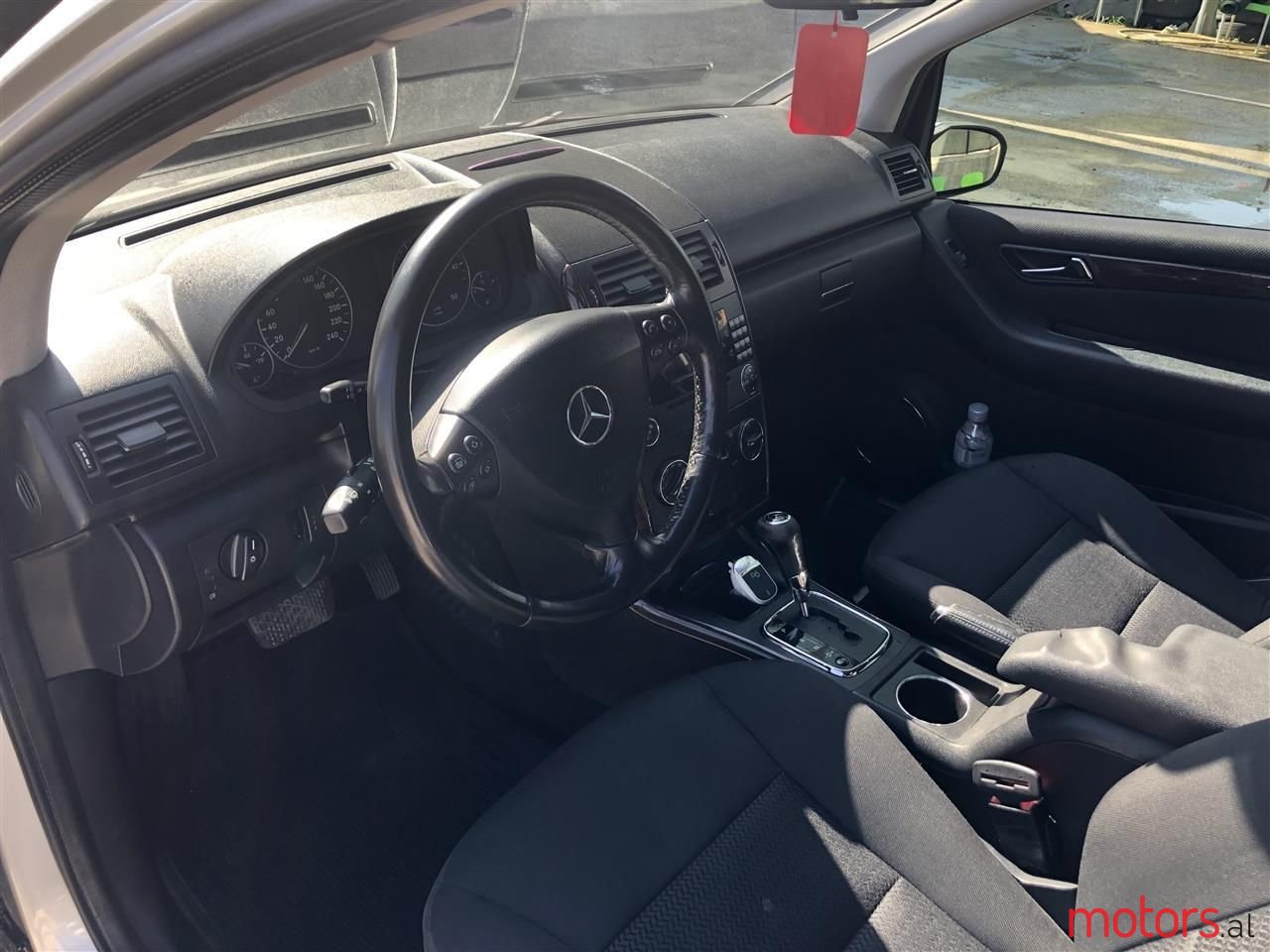 2006' Mercedes-Benz A 180 photo #5
